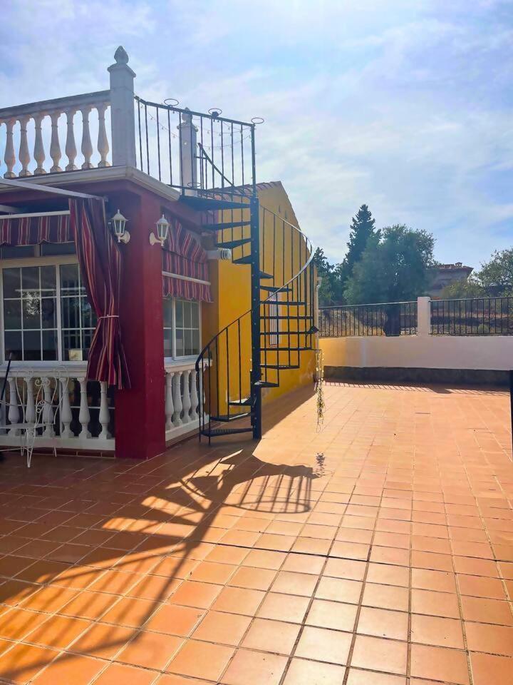 Casa Con Jardin En Ogijares Villa Exterior photo