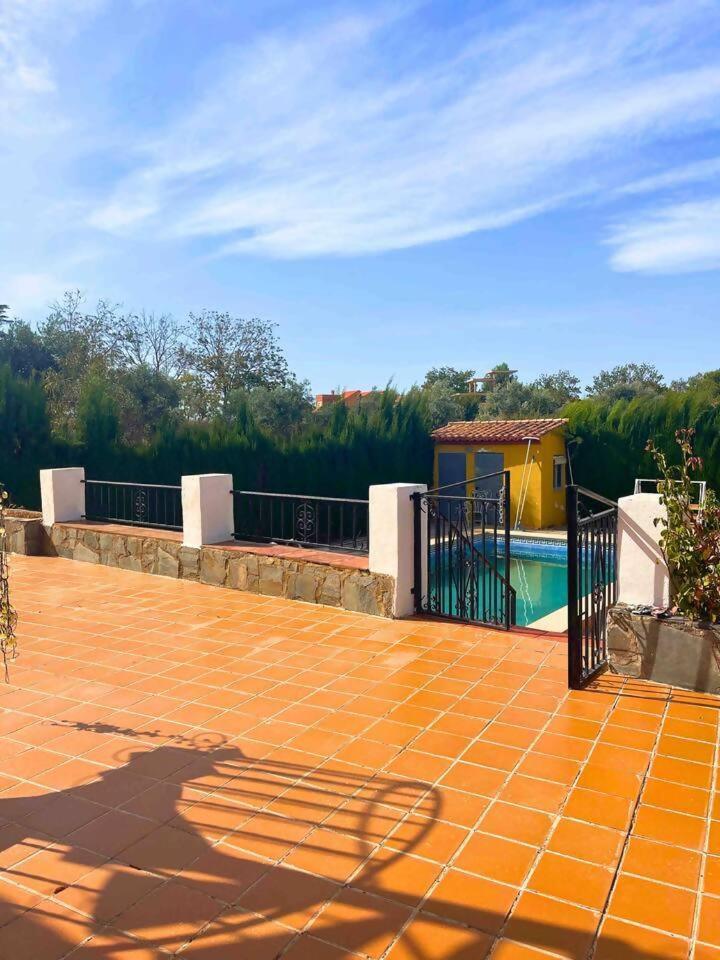 Casa Con Jardin En Ogijares Villa Exterior photo